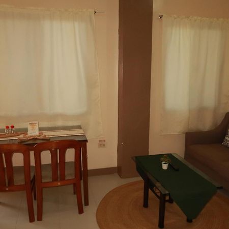 Jo-Cris Apartelle ماكتان المظهر الخارجي الصورة